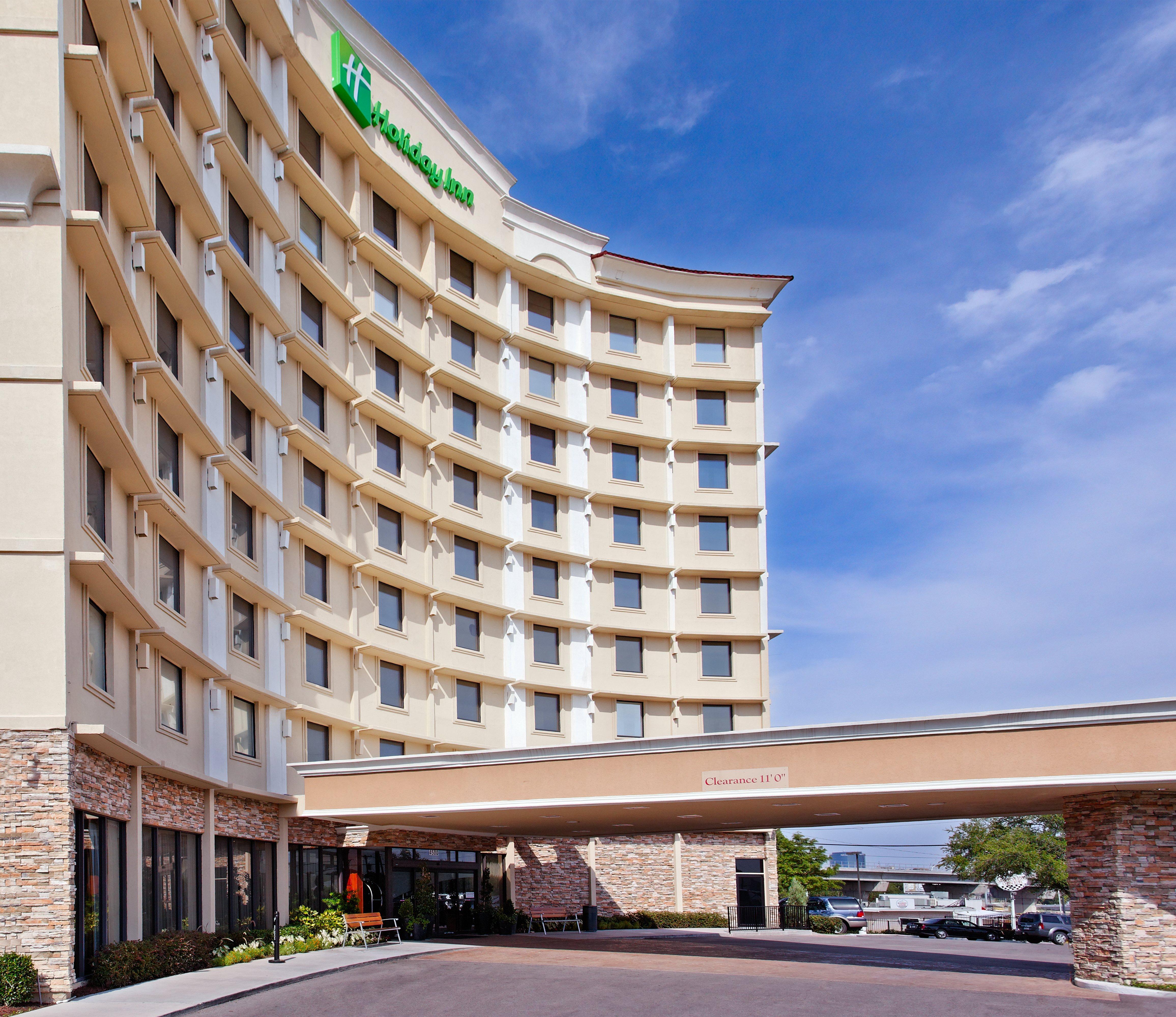 Holiday Inn Express Dallas Market Center By Ihg Exterior foto
